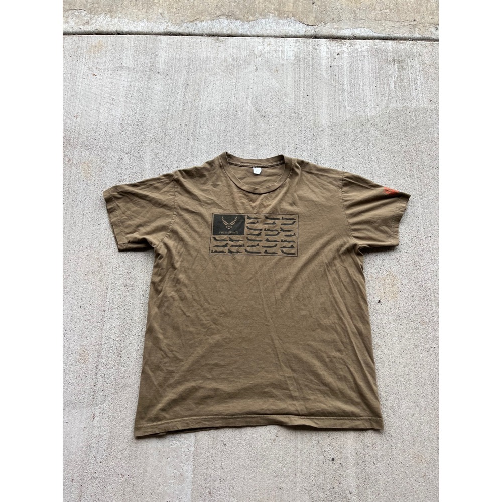 Air Force Reserve Graphic T-Shirt Mens XL Brown USA Made Military Aircraft Flag